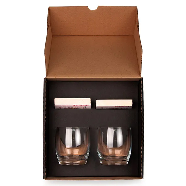 Kit Whisky com Baralhos e Copos de Vidro em Caixa Personalizada