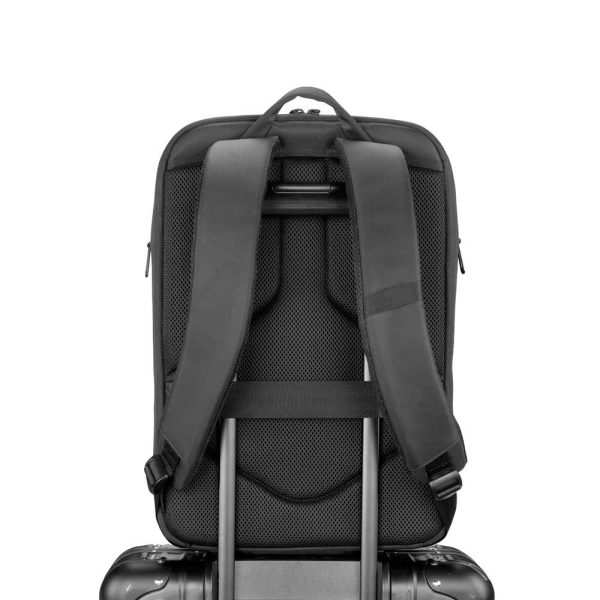 Mochila Premium para Notebook em Poliéster 600D com Porta USB - 20 Litros