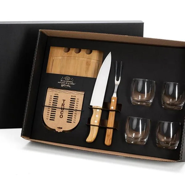 Kit Churrasco, Whisky e Marcador de Truco com Baralho - 8 peças